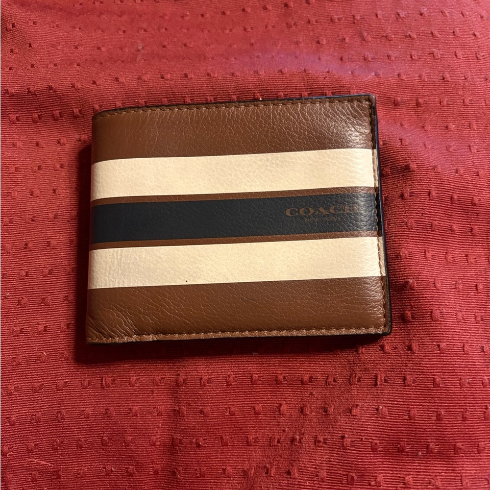 Coach Brown, Cream and Navy Leather wallet in Good used condition